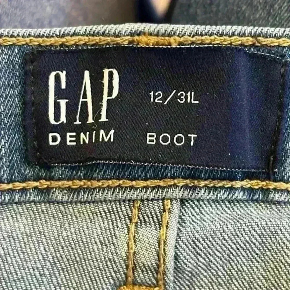 GAP Denim Women’s Jeans Size 12/31L Med Wash Boot Cut 10 1/2” Rise - Picture 3 of 11
